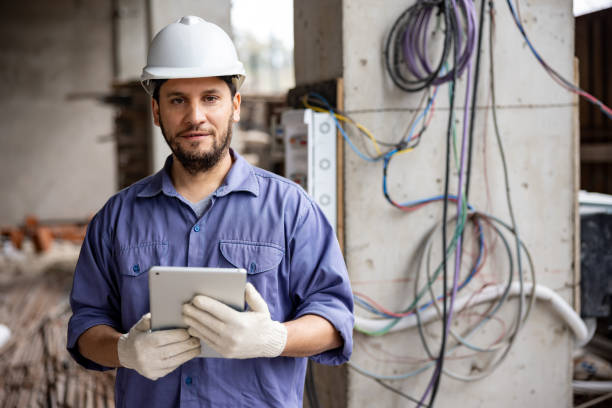 Best Electrical Outlet Repair  in Ravenna, OH
